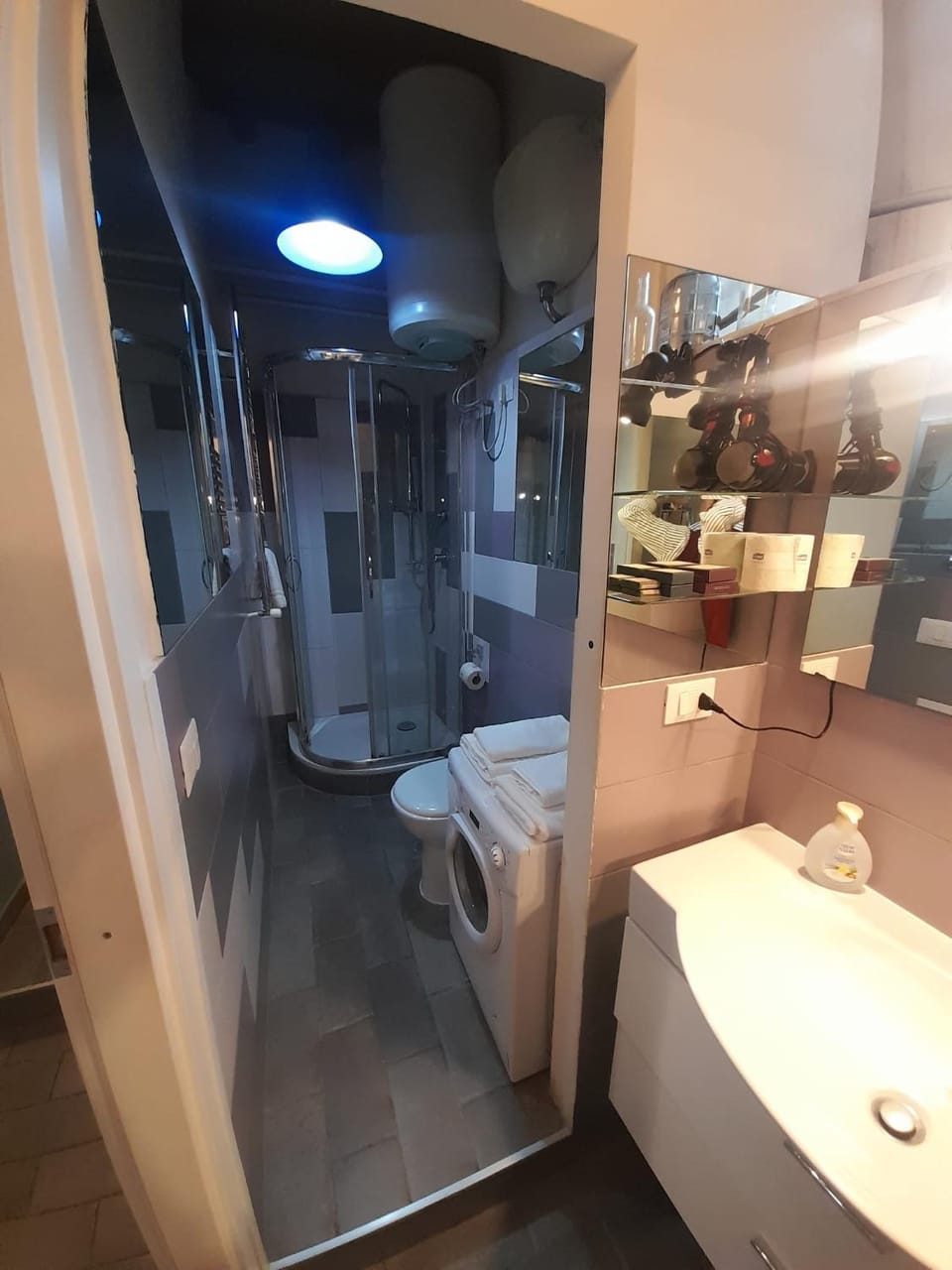 Shower, Bathroom