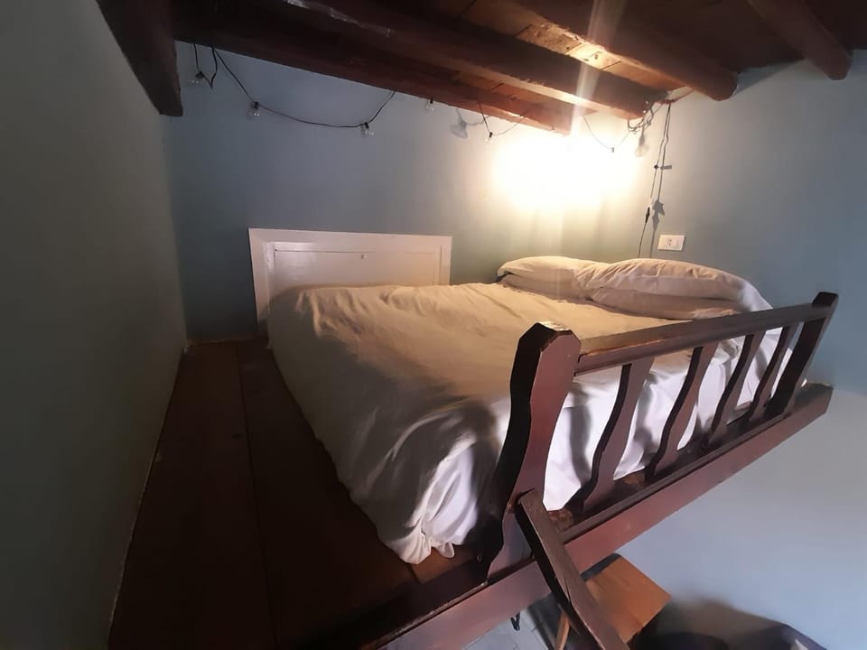 Cozy studio in Hip Trastevere Apartment in Rome