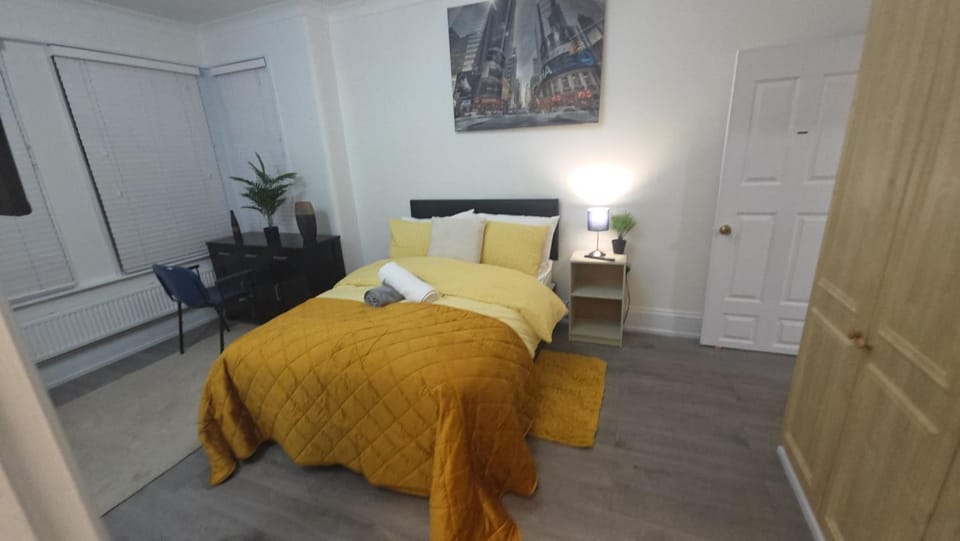 Luxury stay ilford London - Justin's Homes Apartment in Ilford