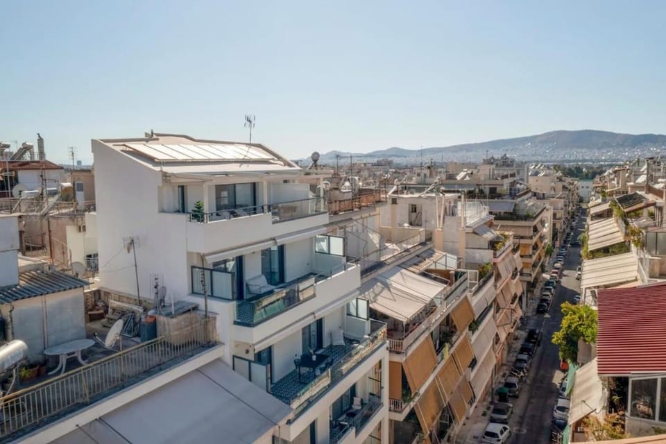 Modern Stay in Charming Petralona W Balcony! Apartment in Athens