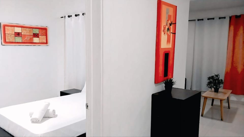 Bed, Living room, Bedroom