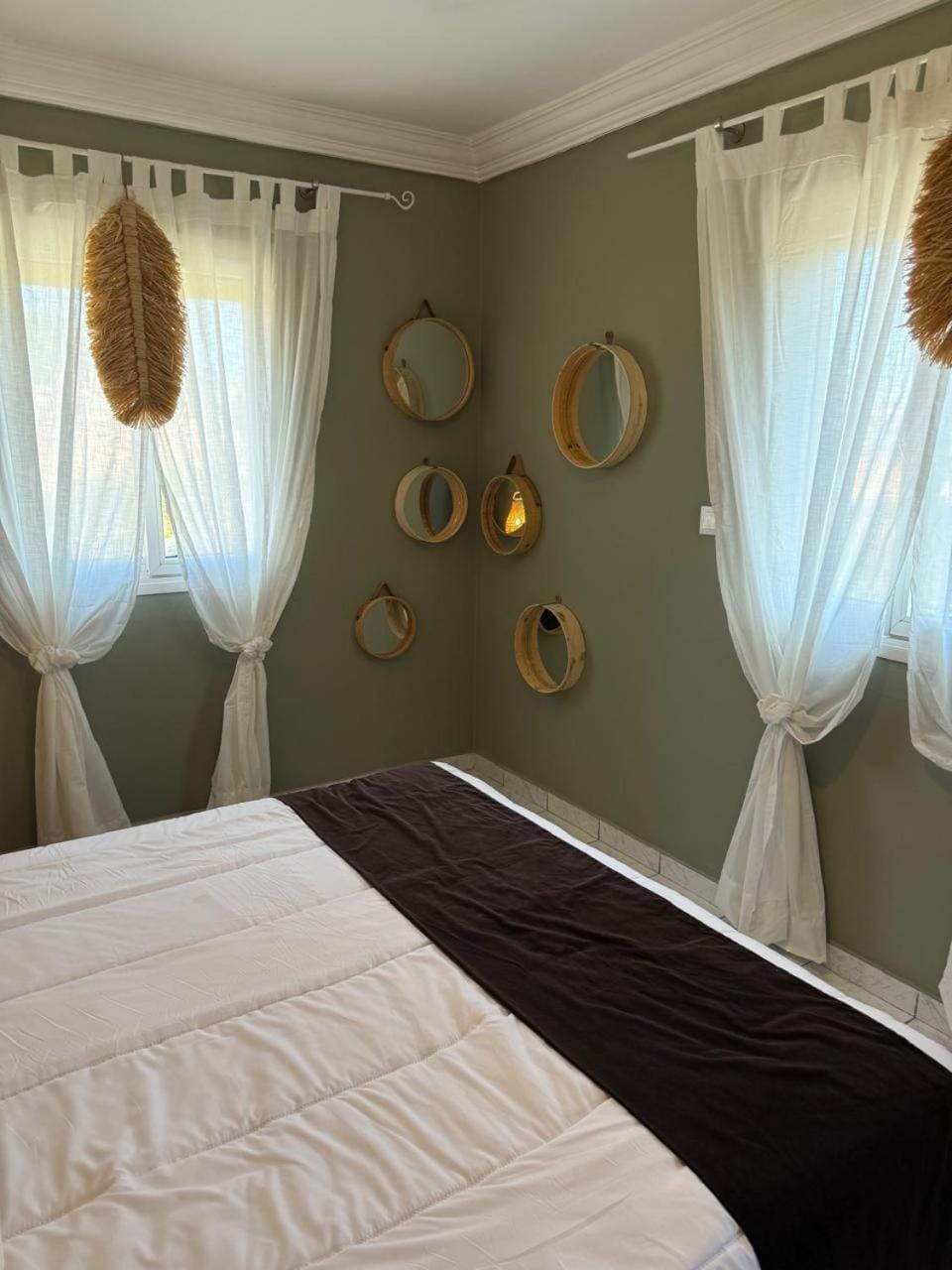 Bed, Decorative detail