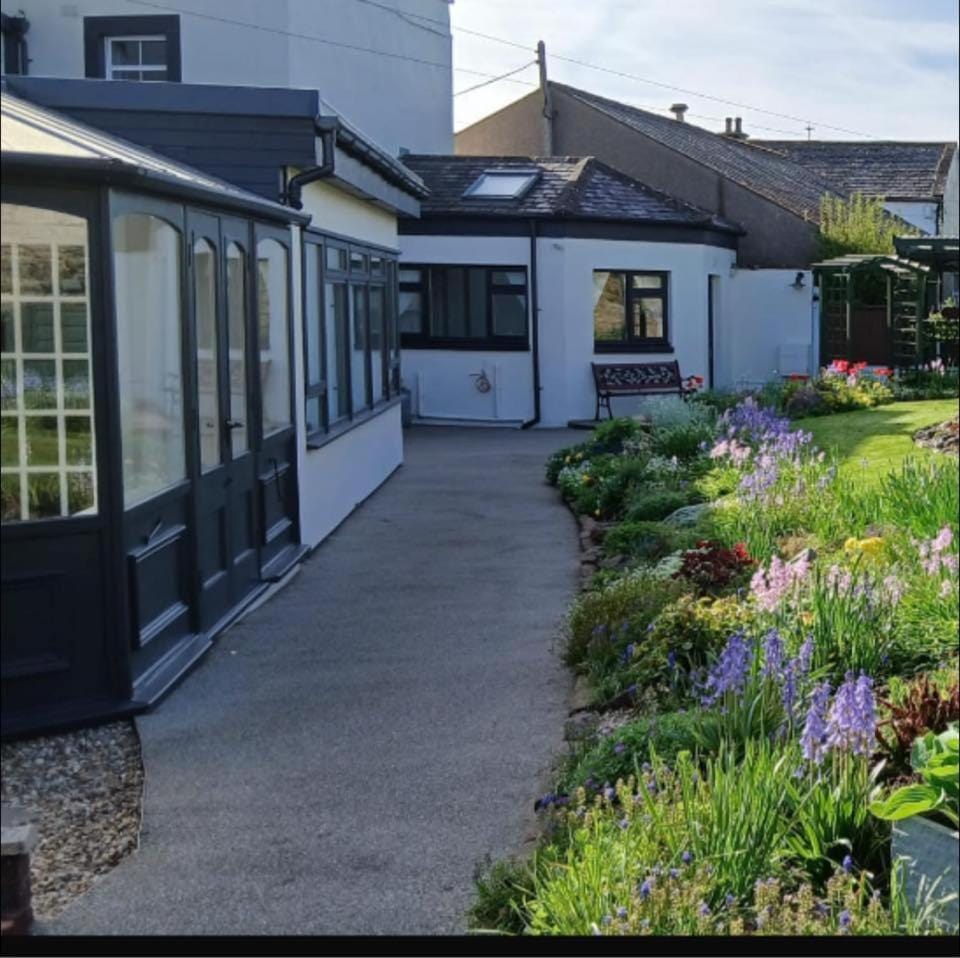 Garden, Garden view