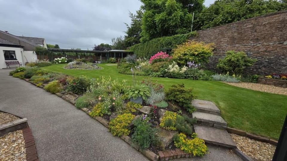 Garden, Garden view