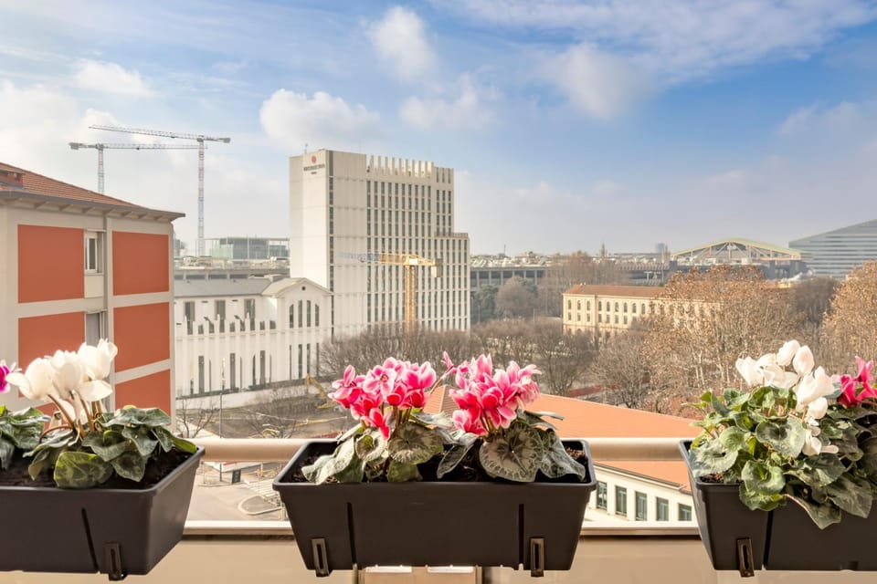 Day, View (from property/room), Balcony/Terrace, Balcony/Terrace, City view, Mountain view