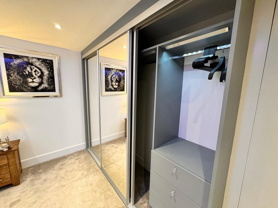 wardrobe