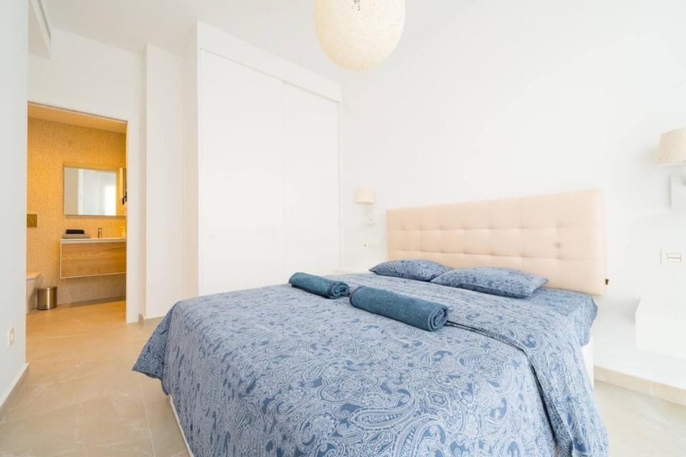 Bathroom, Bedroom