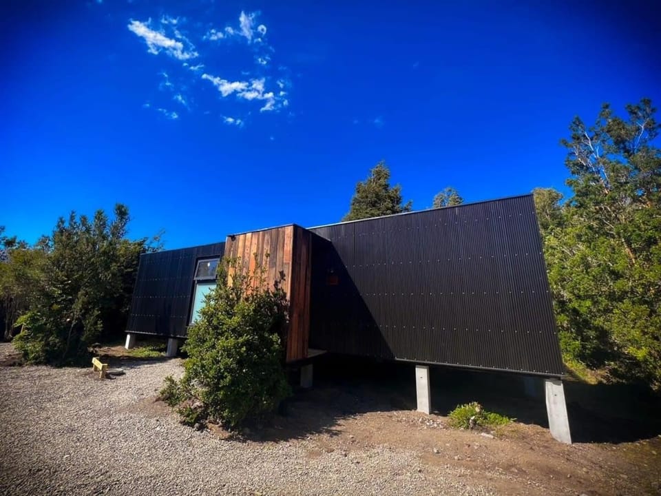 OUTSCAPE I Cabana Familiar En Lago Chapo con Hot Tub House in Los Lagos, Chile