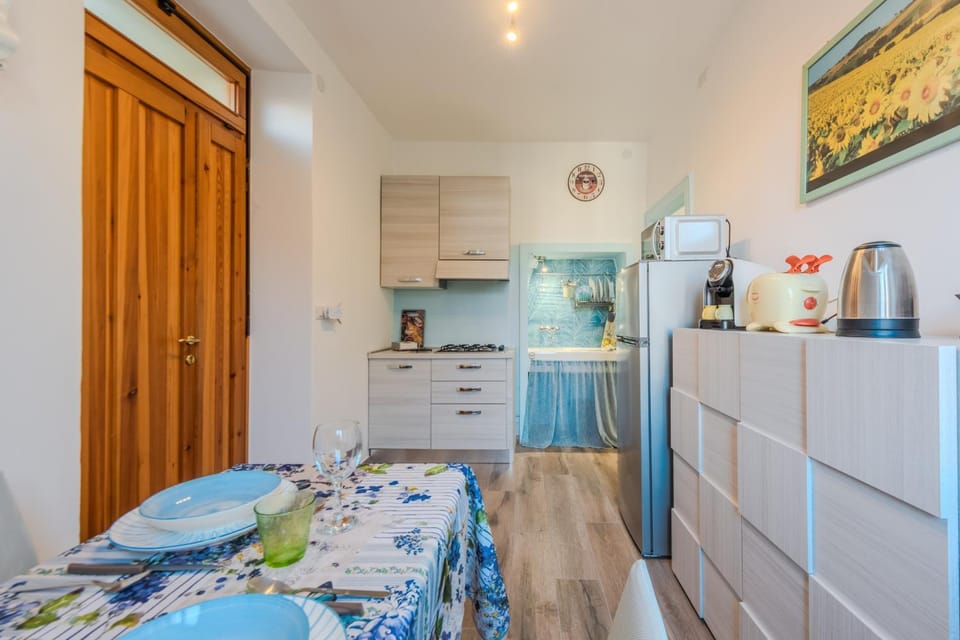 Coffee/tea facilities, Kitchen or kitchenette