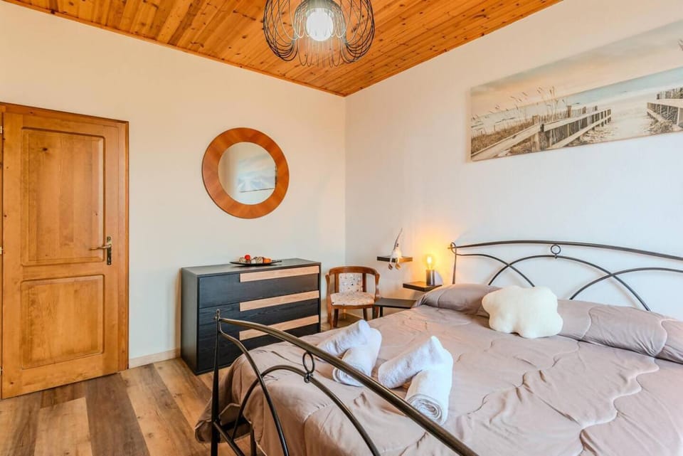 Casa Castagno 2 sul Sentiero del Viandante•AC•Wifi Apartment in Bellano
