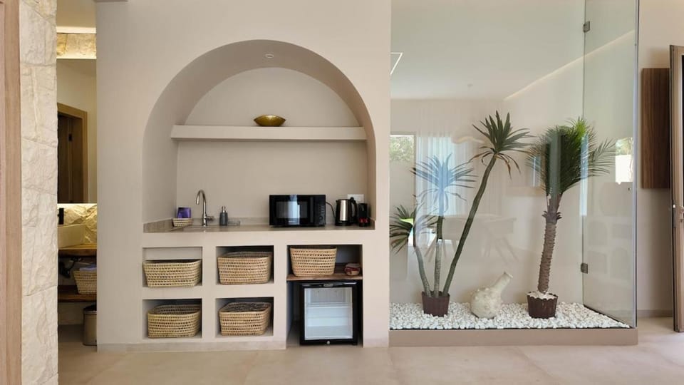Majorelle Bungalow - pool, not overlooked Villa in Marrakesh