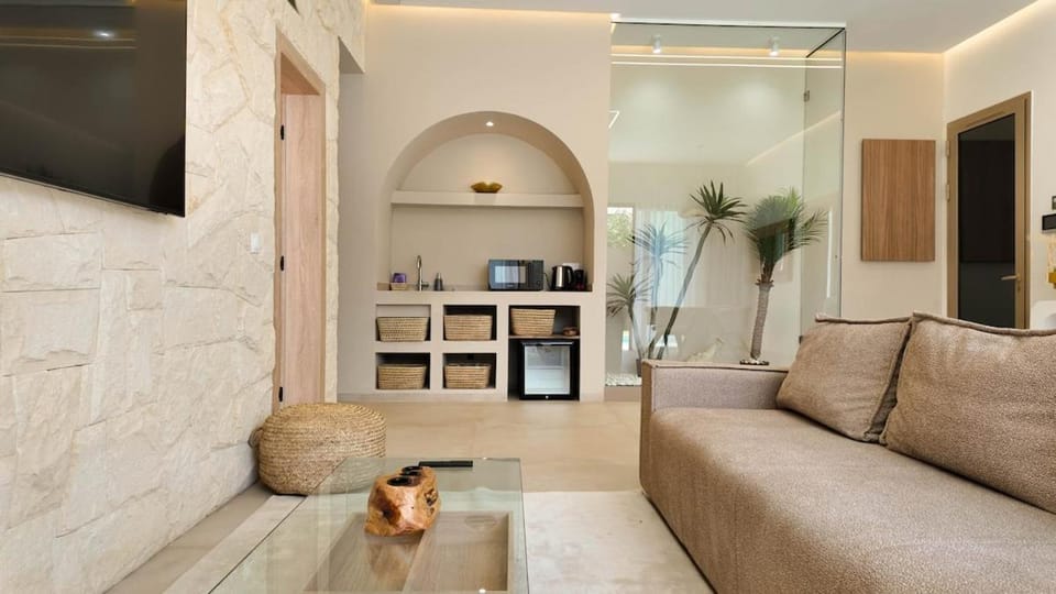 Majorelle Bungalow - pool, not overlooked Villa in Marrakesh
