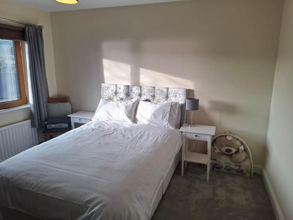 Rostrevor Beach House Apartment in Louth, Co. Louth, Ireland