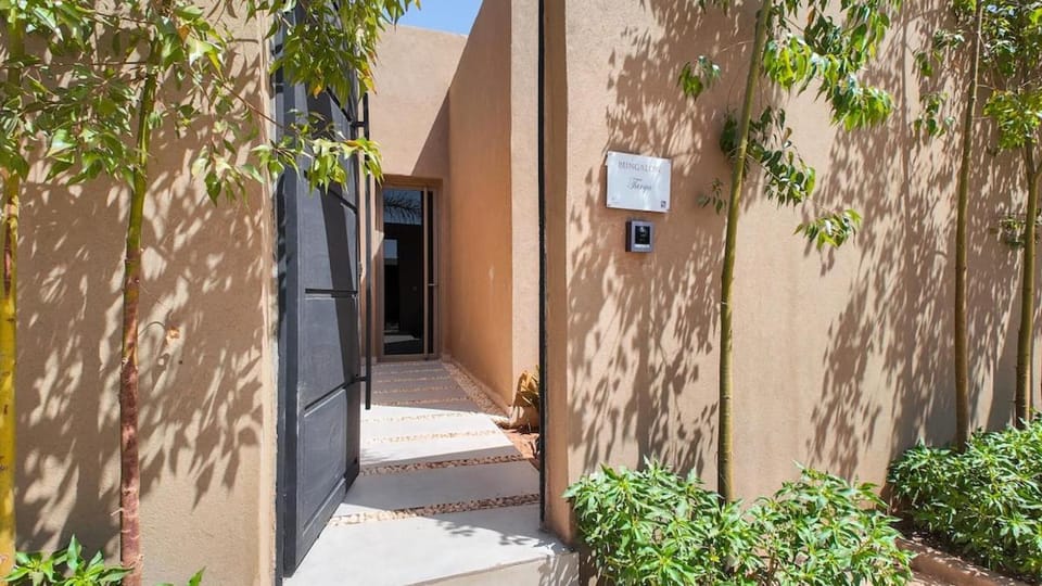 Targa Bungalow - pool, not overlooked Villa in Marrakesh
