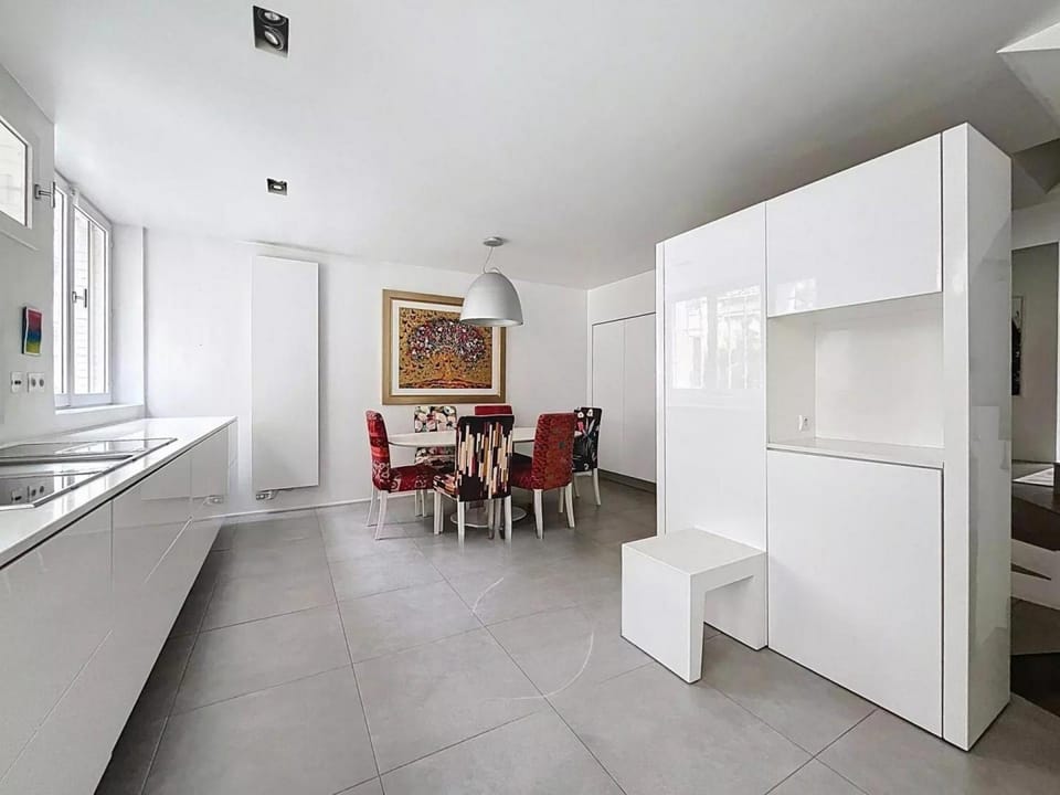 Kitchen or kitchenette, Dining area, oven, pet friendly