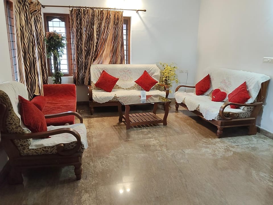 Mansion Du Lac Kumarakom Homestay Vacation rental in Kumarakom