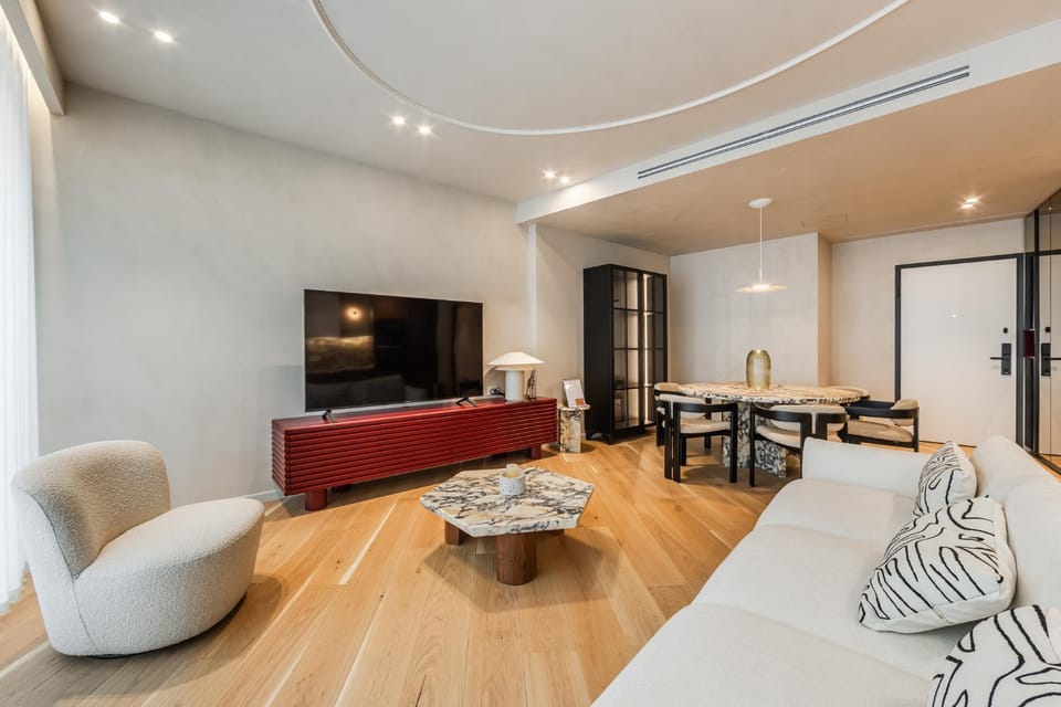 Lakeside Luxe Apartment by PikHost Apartment in Tirana