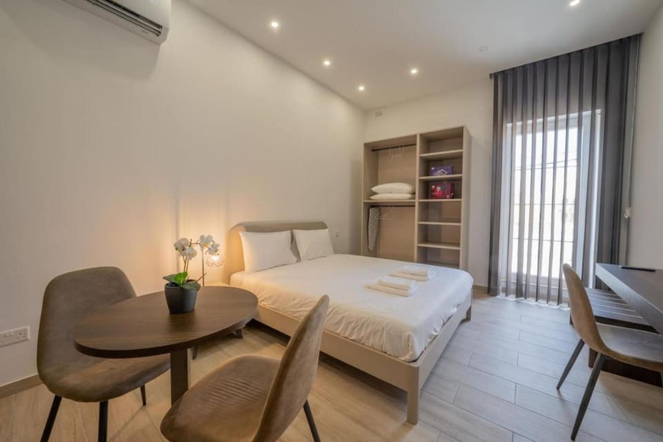 Photo of the whole room, Seating area, Bedroom, air conditioner