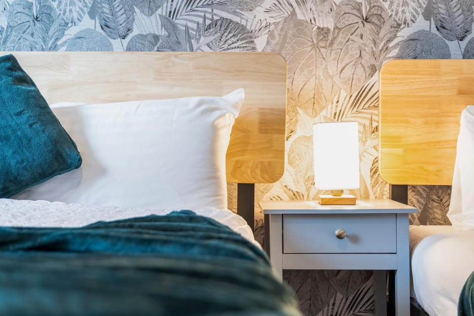 Desert Haven - Bullring - Free Parking - Fast Wifi - Contractors Apartment in Birmingham