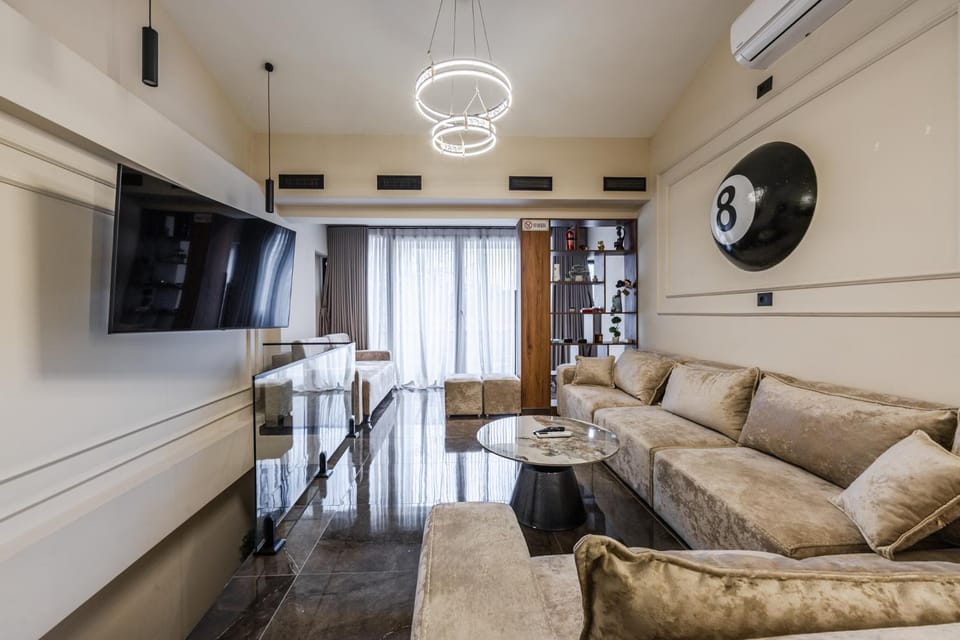 Miracle No 8 Central Duplex by PikHost Apartment in Tirana