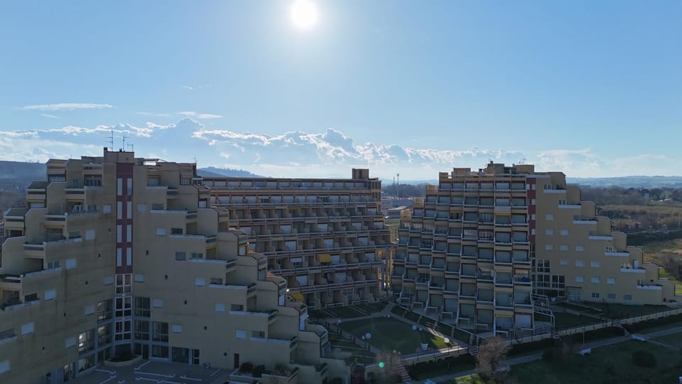 SE198 - Senigallia, luminoso bilocale fronte mare al residence Piramidi Apartment in Senigallia