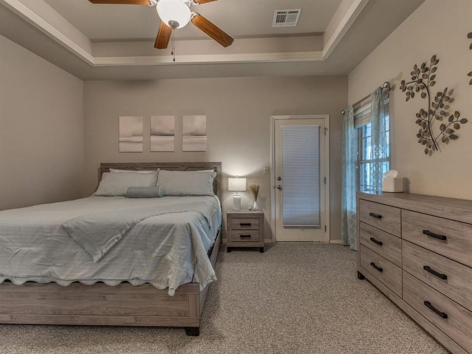 Elegant Comfort in Jenks! House in Jenks