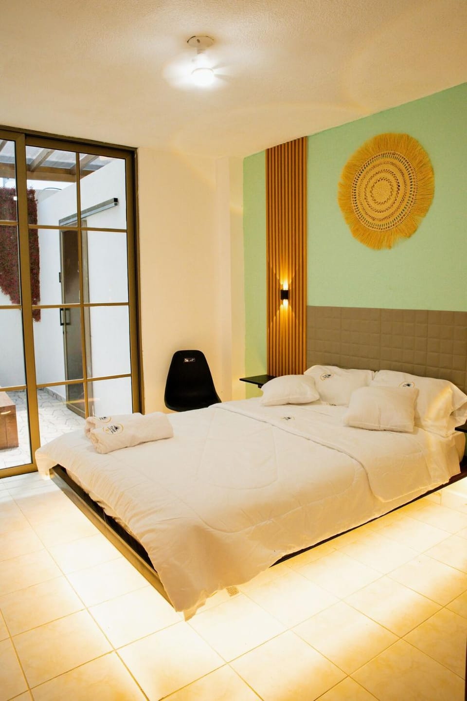 Photo of the whole room
