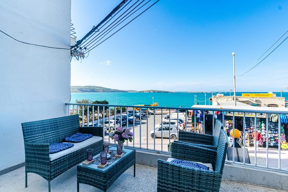 View (from property/room), Balcony/Terrace, Seating area, Sea view, Sunset