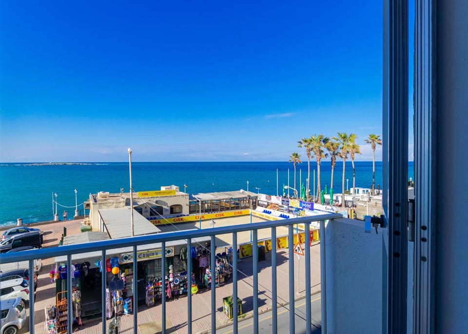 View (from property/room), Sea view, Sea view, Sunset