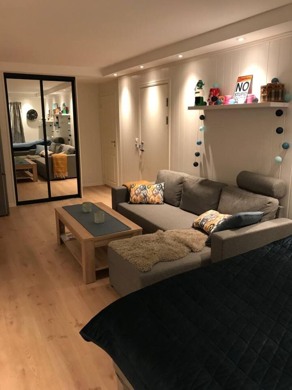 Seating area