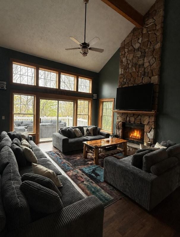 Moonlight Mountain Lodge on Camelback Mountain! House in Pocono Mountains
