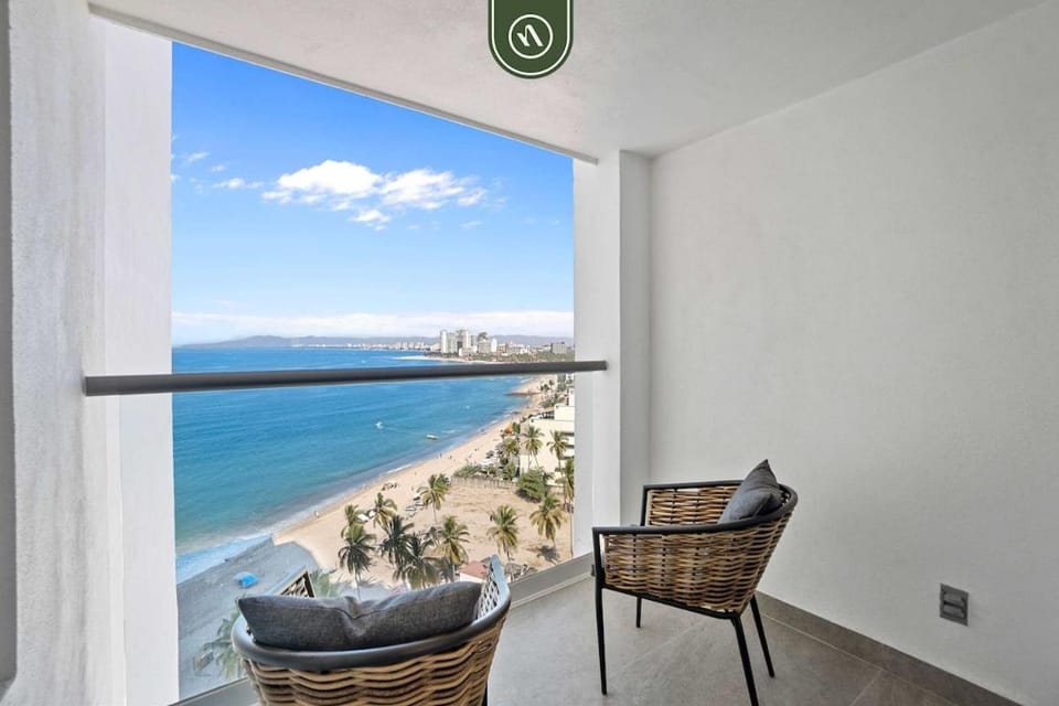 Beachfront | Ocean Views, Rooftop Pool, Step-Free House in Puerto Vallarta