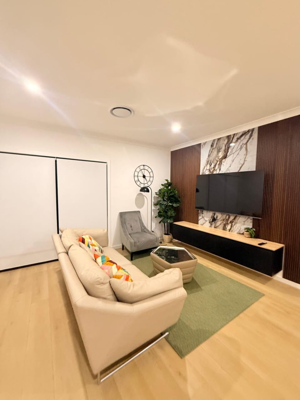 TV and multimedia, Living room