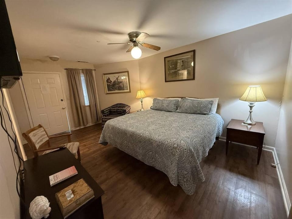 Rivers Edge 803B House in Helen