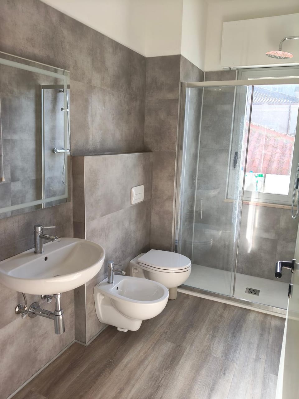 Shower, Bathroom
