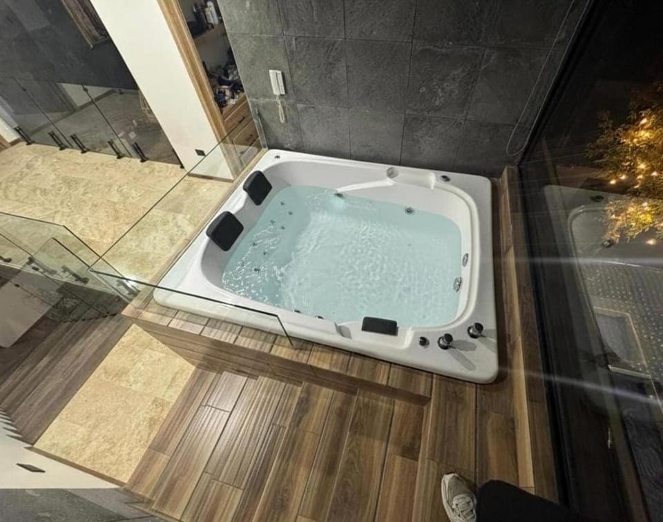 Residencia con alberca House in Puebla