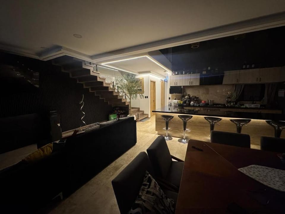 Residencia con alberca House in Puebla