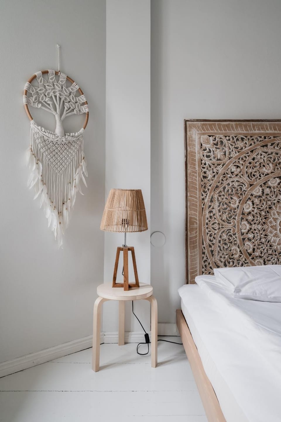 Bed, Decorative detail, Bedroom