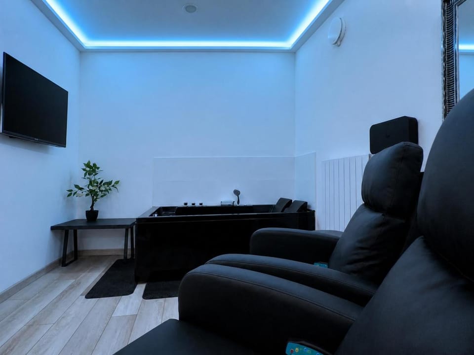 Bella Vita Stays Wellness Apartment in Sondrio