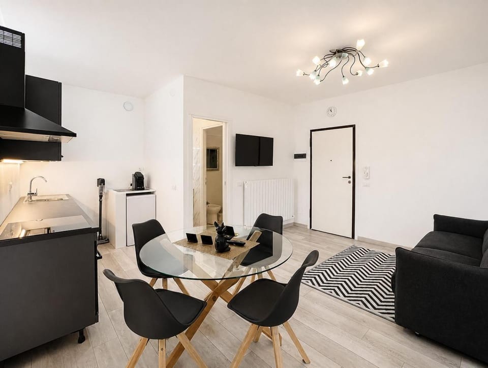 Bella Vita Stays Wellness Apartment in Sondrio