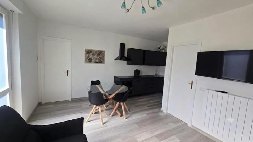 Bella Vita Stays Wellness Apartment in Sondrio
