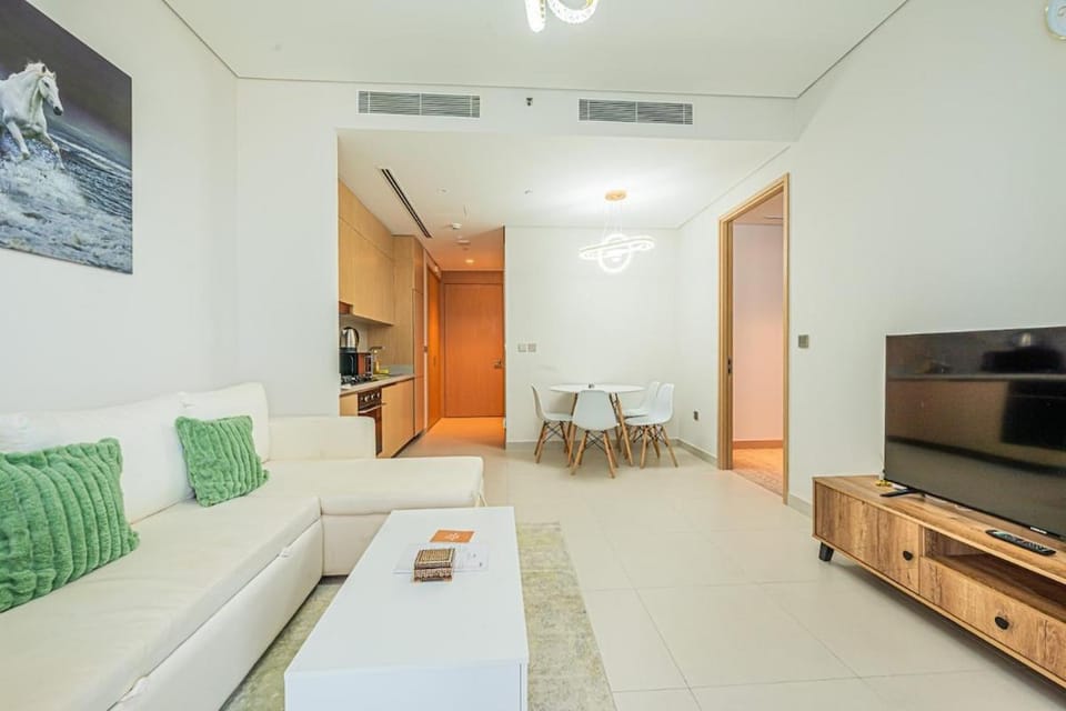 Communal lounge/ TV room, TV and multimedia, Photo of the whole room, Seating area