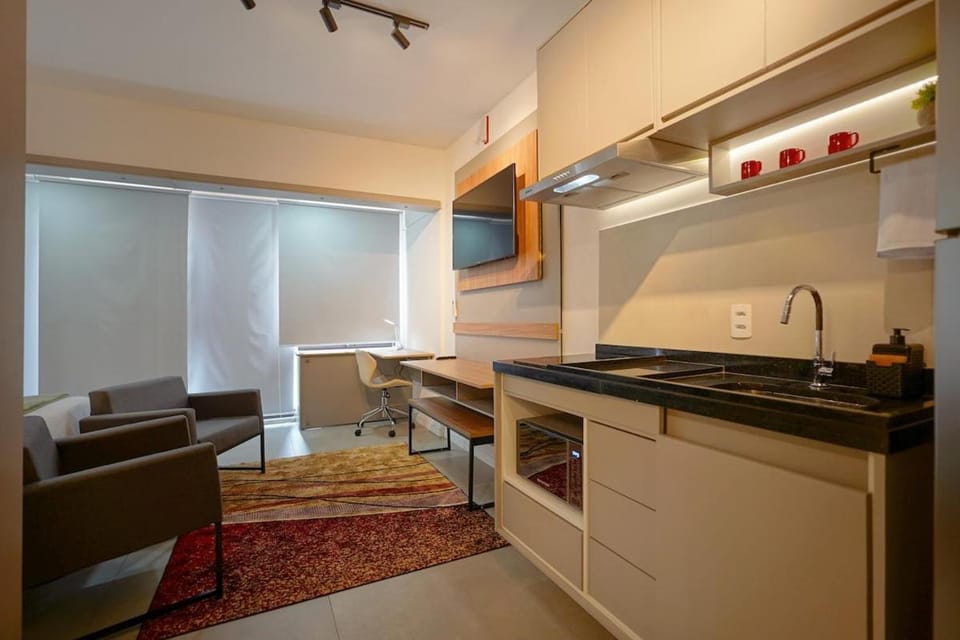 SB 904 · Studio Premium c/ Home Office • Metrô Brooklin Apartment in Sao Paulo City