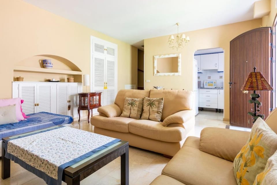 Cozy townhouse Marbella House in Marbella