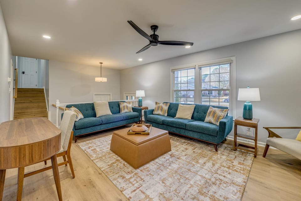 Home 1 Mi to Dtwn Cary! Easy Commute to Triangle House in Cary