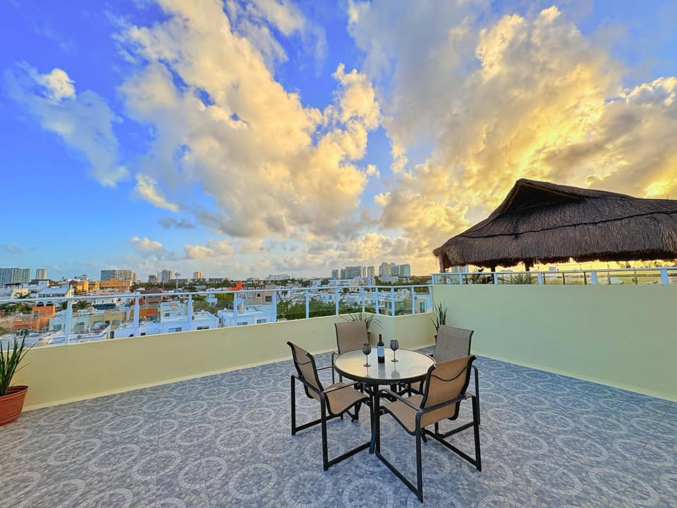 Off site, Natural landscape, View (from property/room), Balcony/Terrace