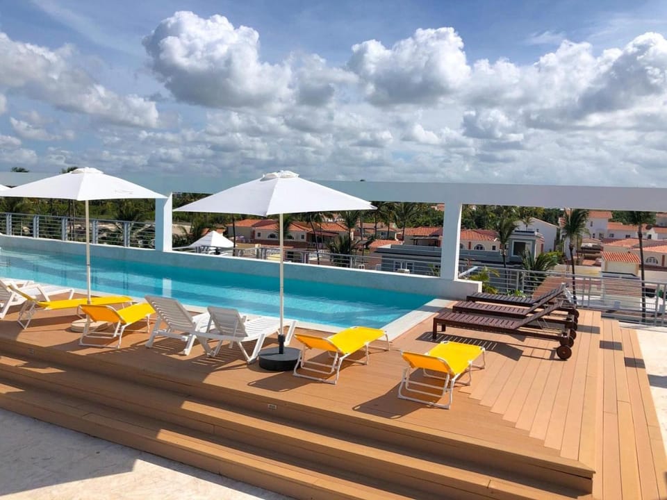 Pool view