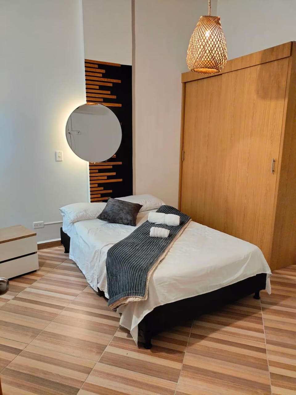 Photo of the whole room
