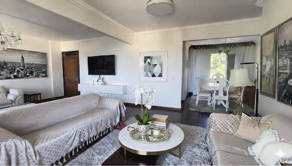 Quarto Privativo Farol da Barra Banheiro Exclusivo Frigobar TV Vacation rental in Salvador
