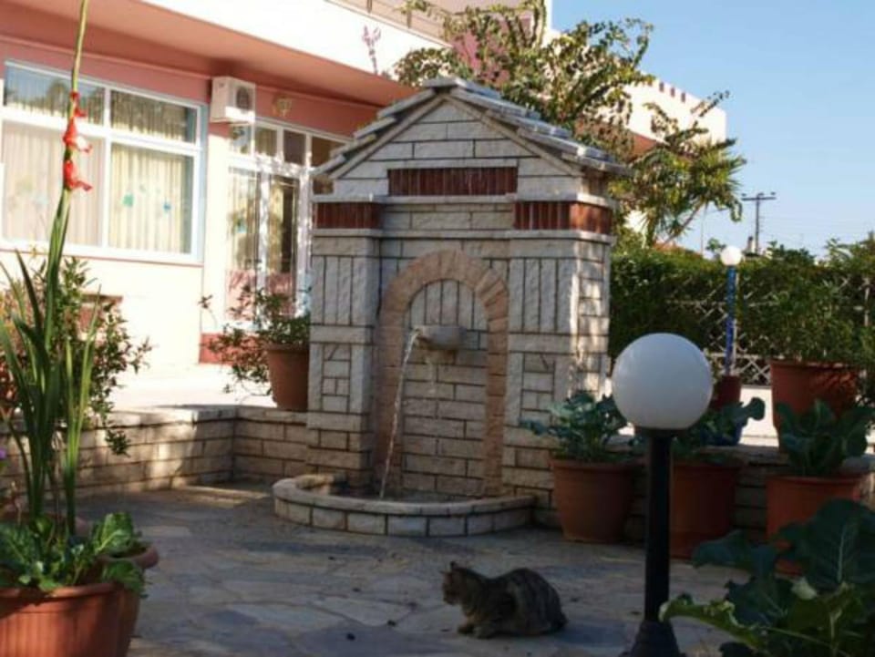 Lydia Rooms & Studios Bed and Breakfast in Peloponnese, Western Greece and the Ionian